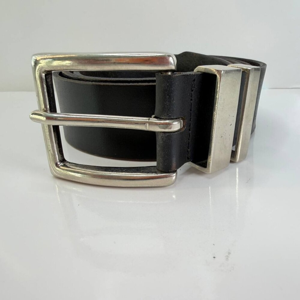Levi’s Genuine Leather Belt – Classic Black - Size 34-36 - Picture 4 of 12